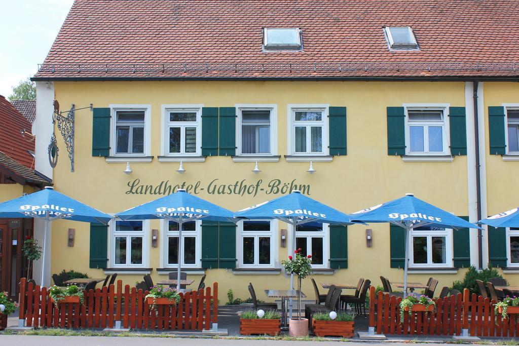 Landhotel Zum Boehm Roth  Bagian luar foto